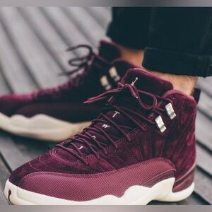Bordeaux Jordan 12 Retro